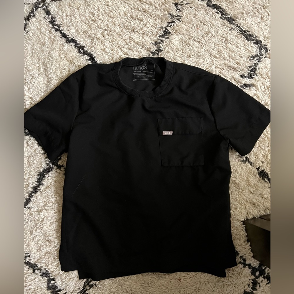Figs black scrub top